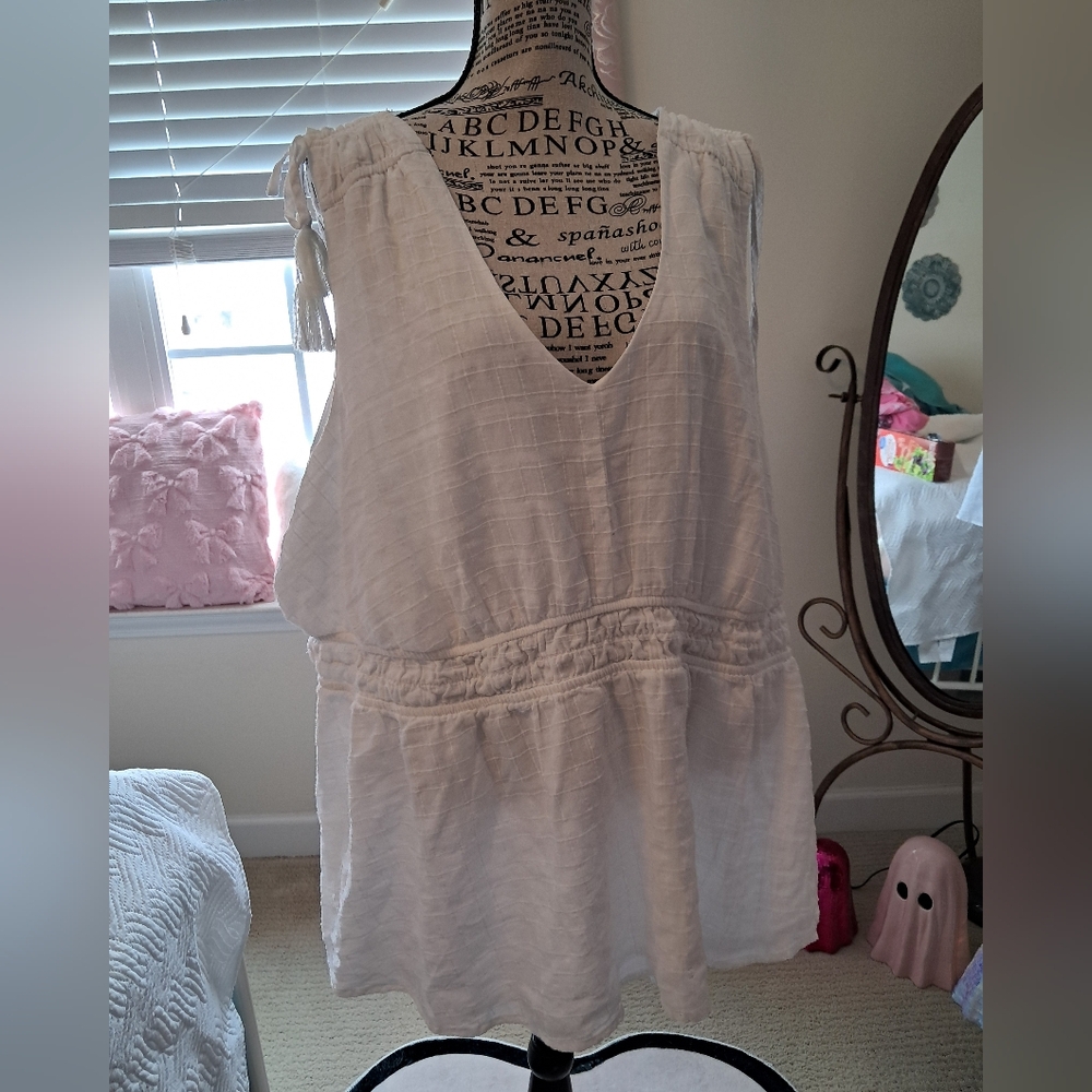 Torrid Gauze Sleeveless Blouse Sz 4